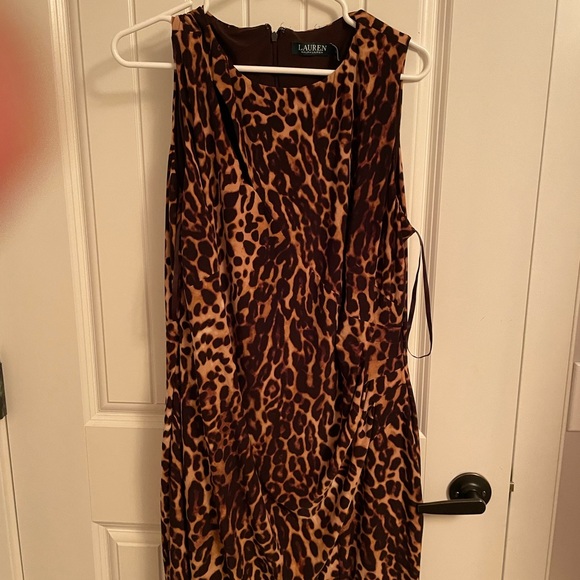 Sleeveless animal dress - Picture 1 of 4